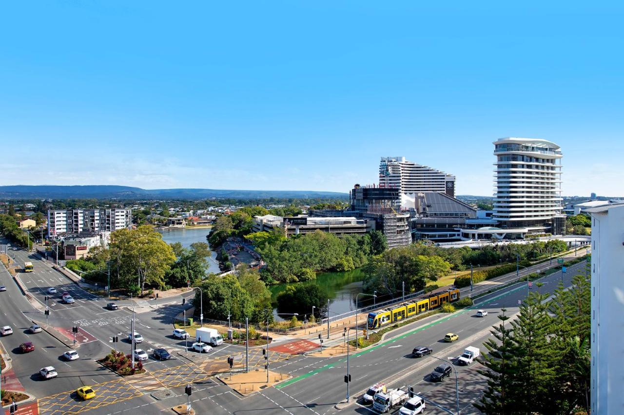 มันตรา เซียร์รา แกรนด์ บรอดบีช Aparthotel โกลด์โคสต์ ภายนอก รูปภาพ