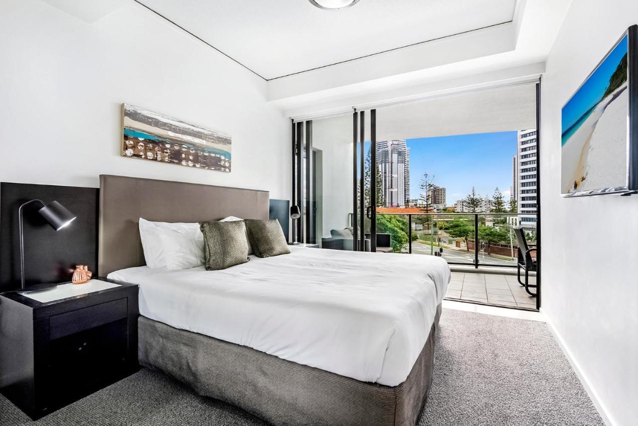 มันตรา เซียร์รา แกรนด์ บรอดบีช Aparthotel โกลด์โคสต์ ภายนอก รูปภาพ