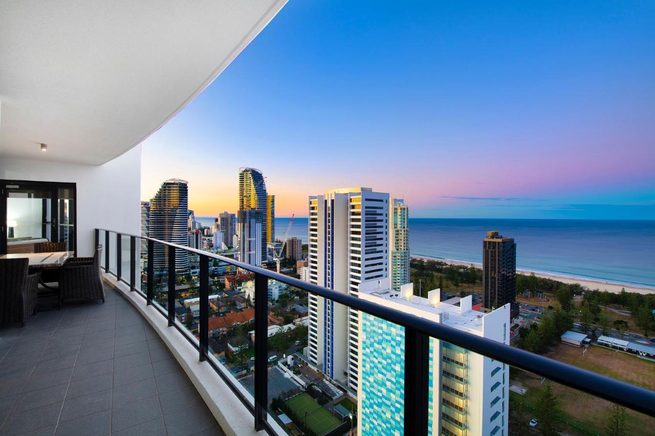 มันตรา เซียร์รา แกรนด์ บรอดบีช Aparthotel โกลด์โคสต์ ภายนอก รูปภาพ