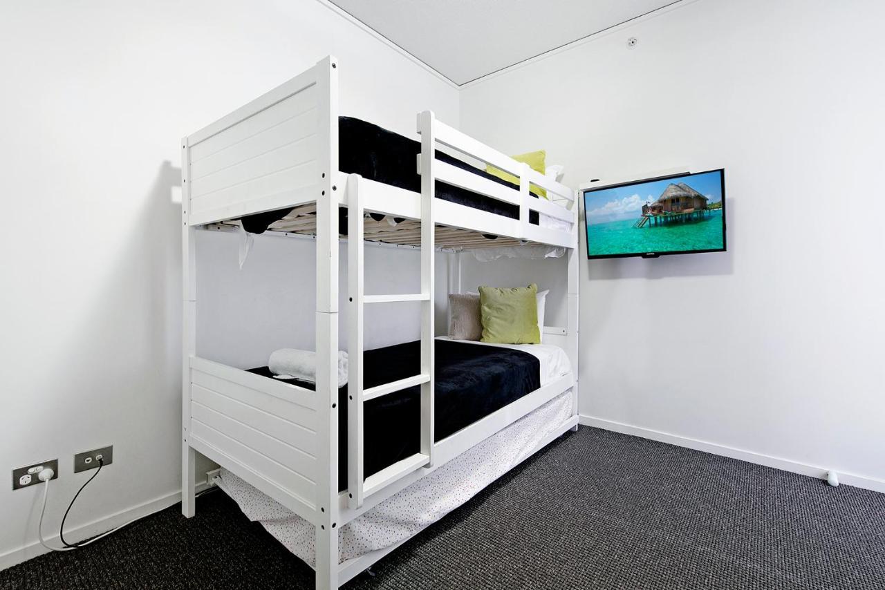 มันตรา เซียร์รา แกรนด์ บรอดบีช Aparthotel โกลด์โคสต์ ภายนอก รูปภาพ